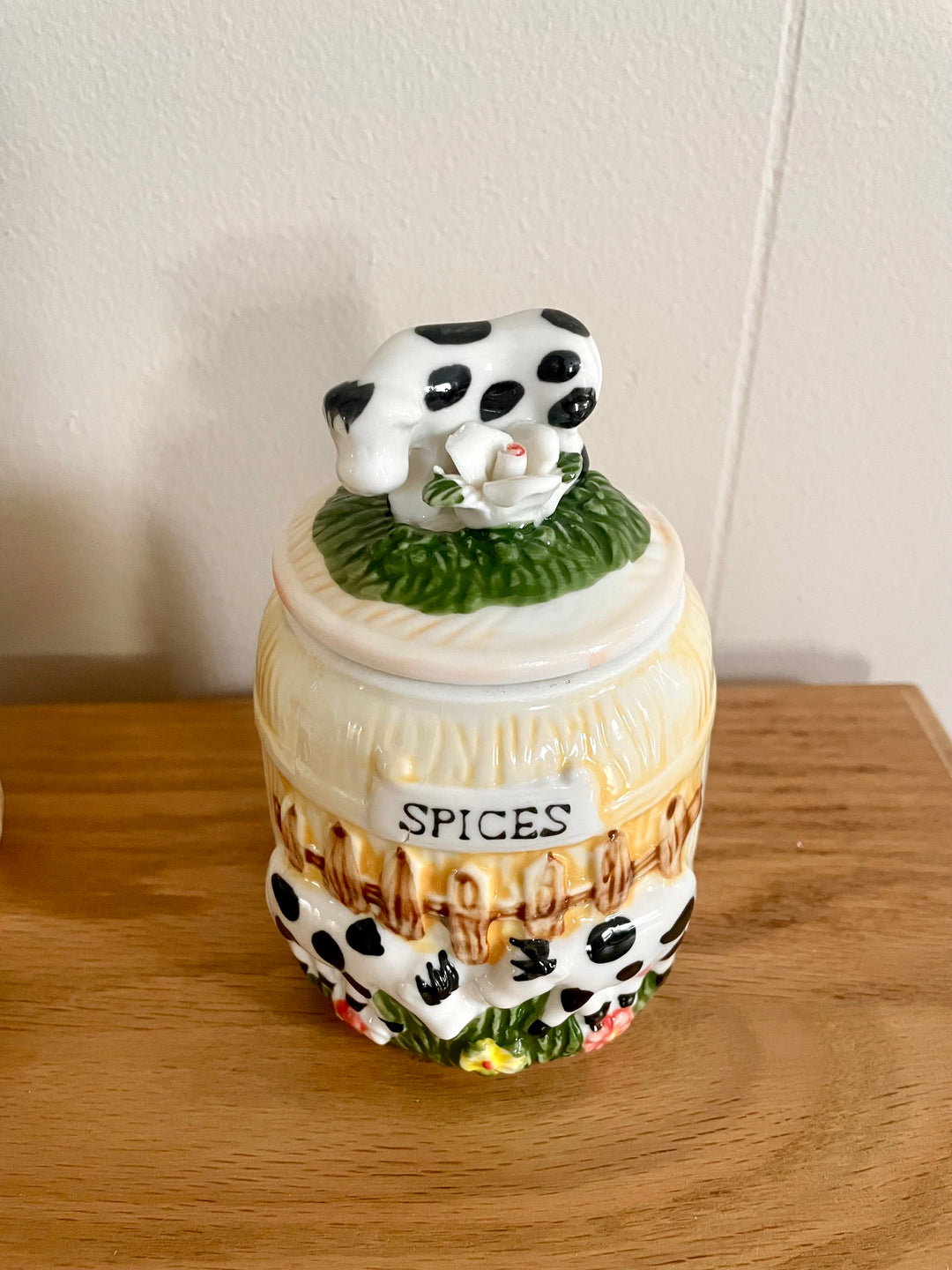 Vintage Cow Ceramic Canister Set – Sugar, Tea, Spices